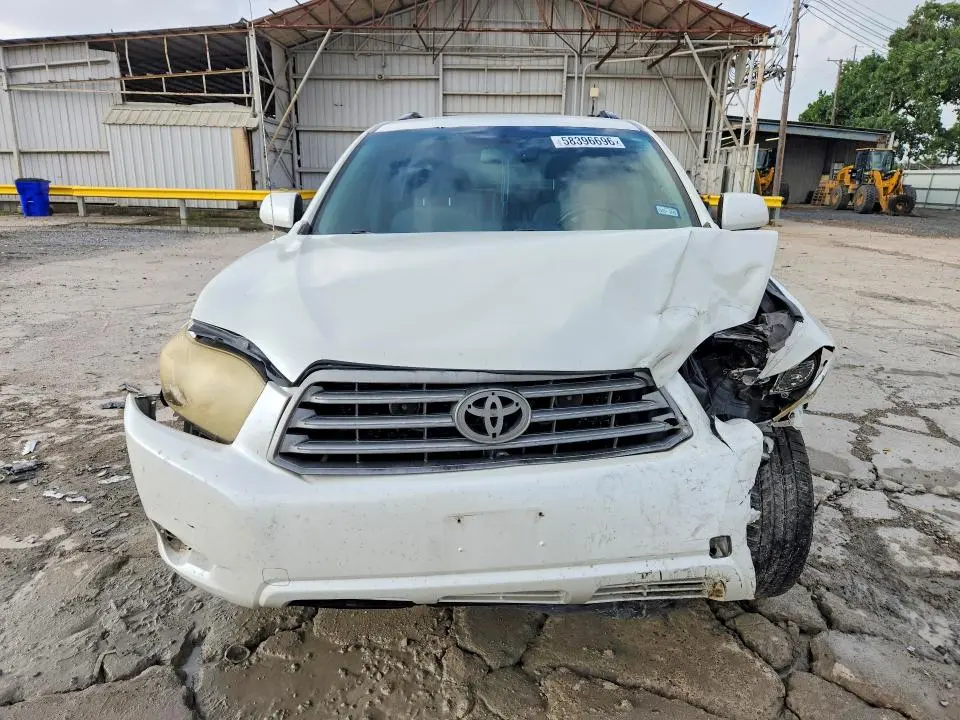 2010 TOYOTA HIGHLANDER BASE  