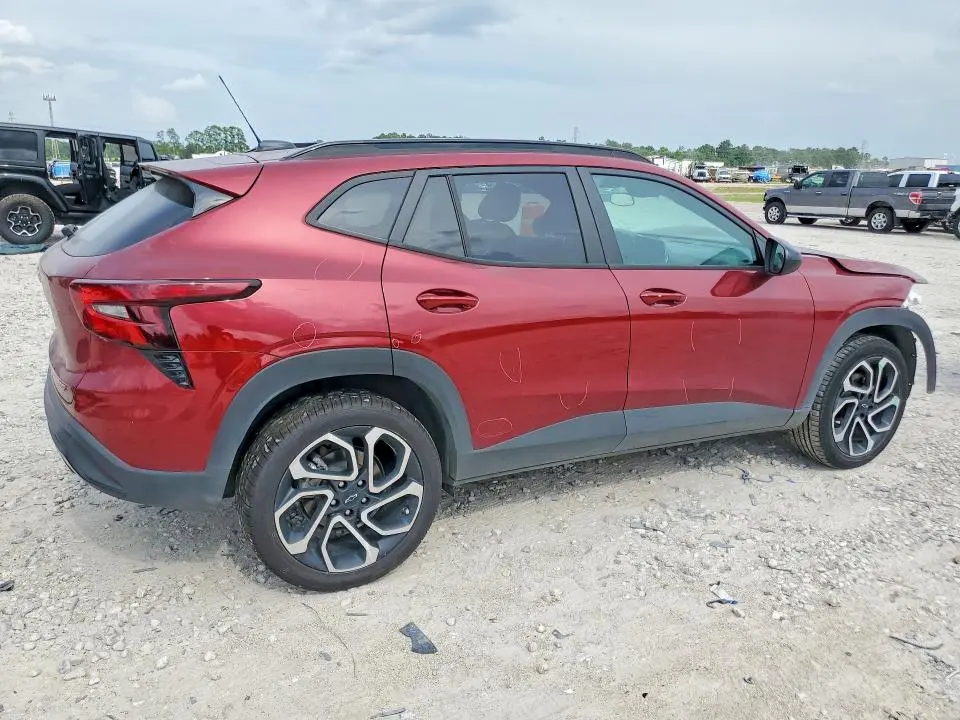 2025 CHEVROLET TRAX 2RS  