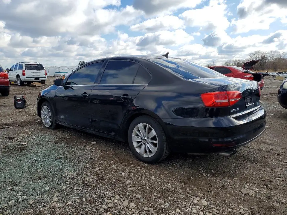 2015 VOLKSWAGEN JETTA SE  