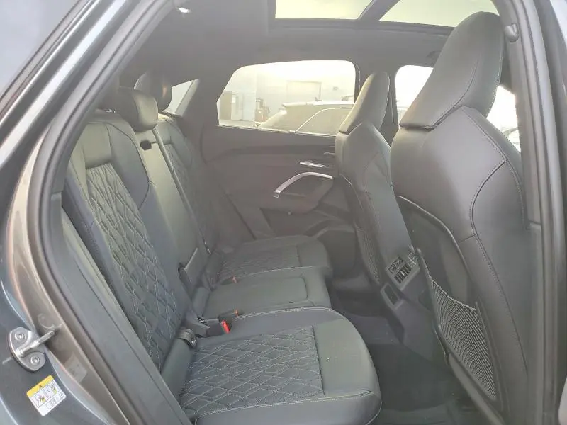 2025 AUDI SQ5 SPORTBACK PREMIUM PLUS  