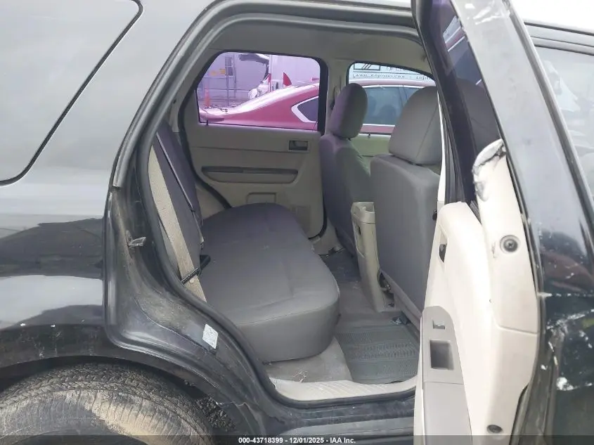 2012 FORD ESCAPE XLS