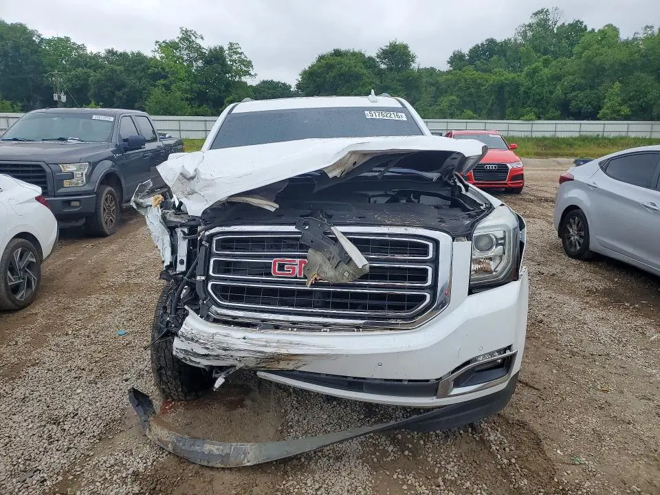 2019 GMC YUKON SLT  