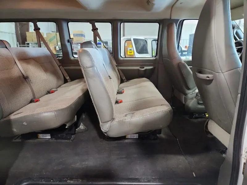 2020 CHEVROLET EXPRESS G2500 LT  