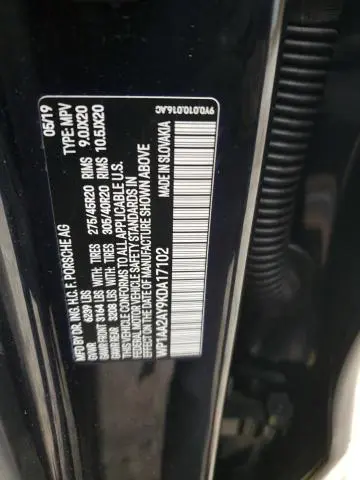 2019 PORSCHE CAYENNE