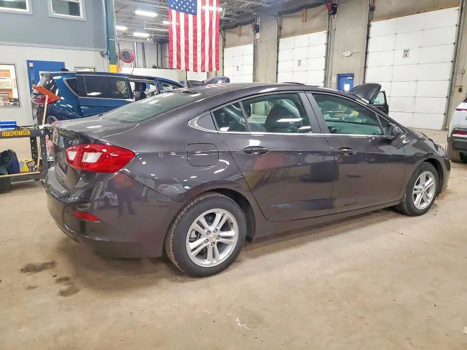 2016 CHEVROLET CRUZE LT  