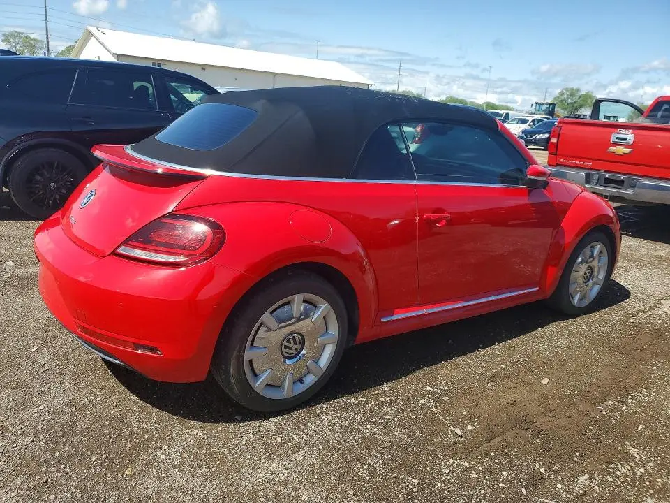 2018 VOLKSWAGEN BEETLE S  