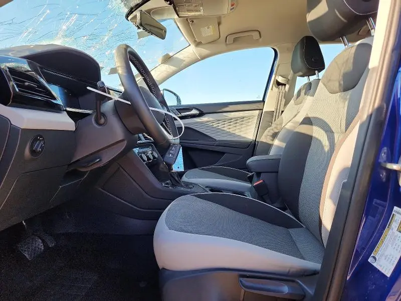 2024 VOLKSWAGEN TAOS S  
