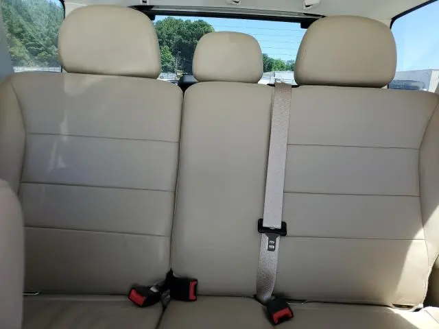 2010 FORD ESCAPE LIMITED  