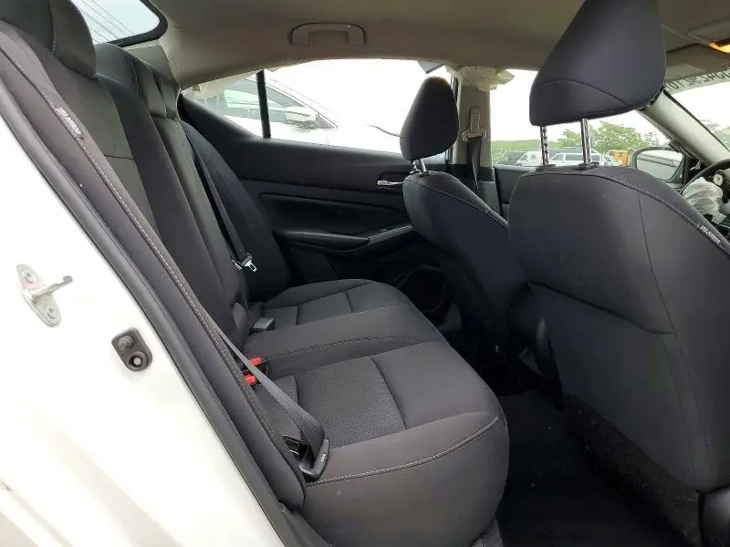 2021 NISSAN ALTIMA S  