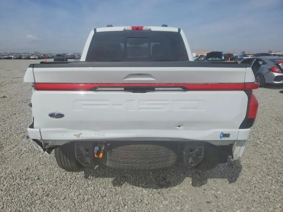 2023 FORD F150 LIGHTNING PRO  