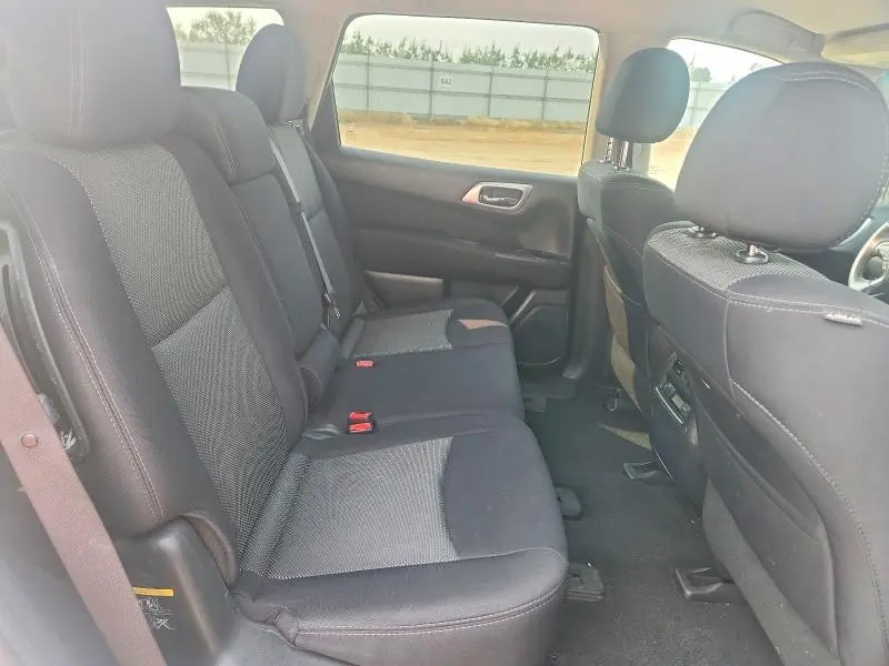 2017 NISSAN PATHFINDER S  