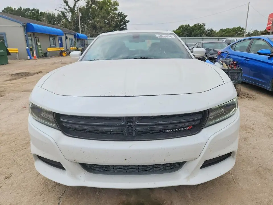 2015 DODGE CHARGER SXT  