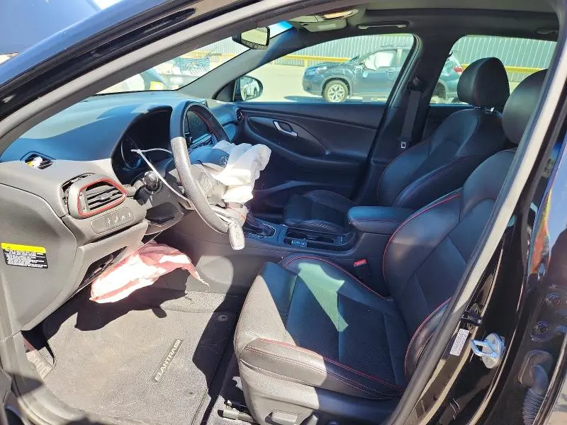 2018 HYUNDAI ELANTRA GT SPORT  