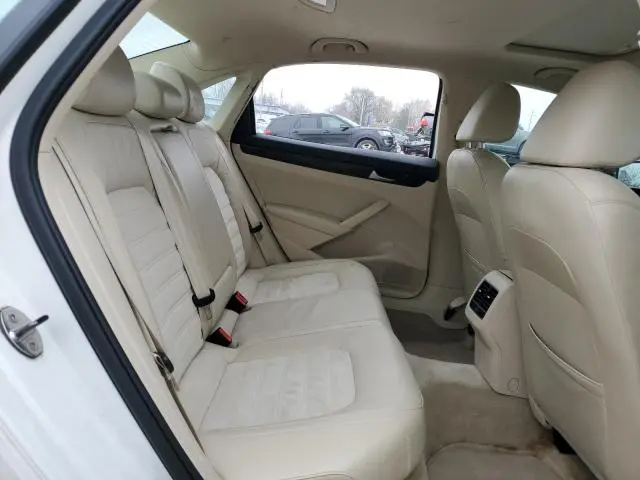 2014 VOLKSWAGEN PASSAT SEL  