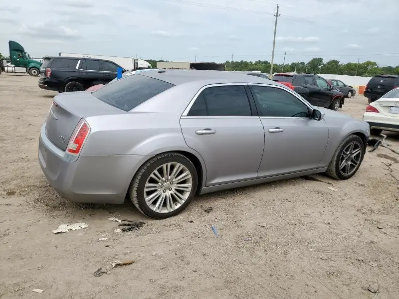 2014 CHRYSLER 300C   
