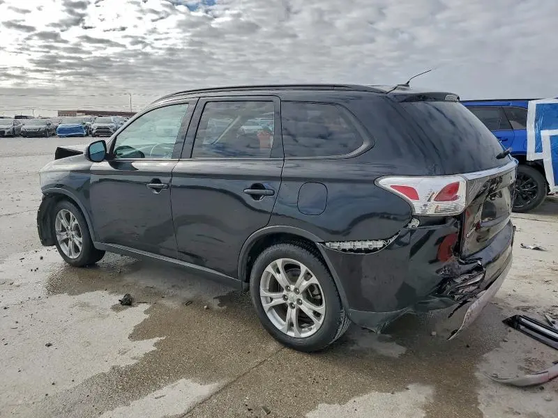 2015 MITSUBISHI OUTLANDER SE  