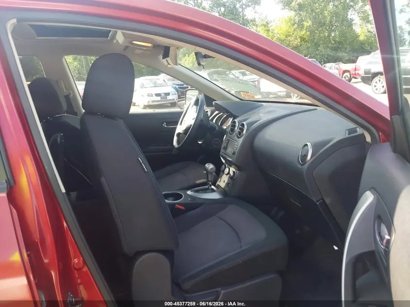 2013 NISSAN ROGUE SV