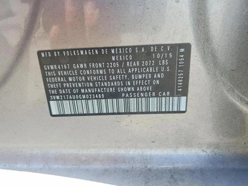 2016 VOLKSWAGEN GOLF S/SE  