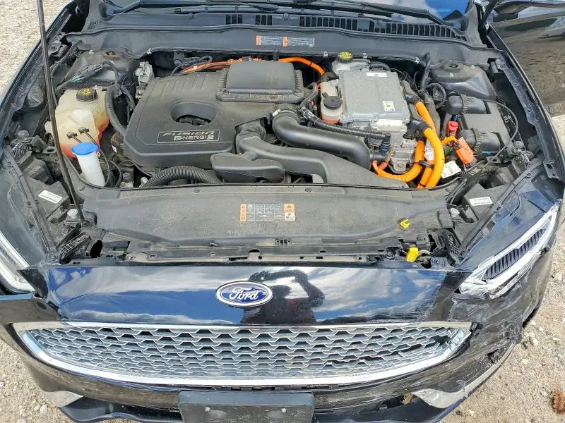 2020 FORD FUSION TITANIUM  