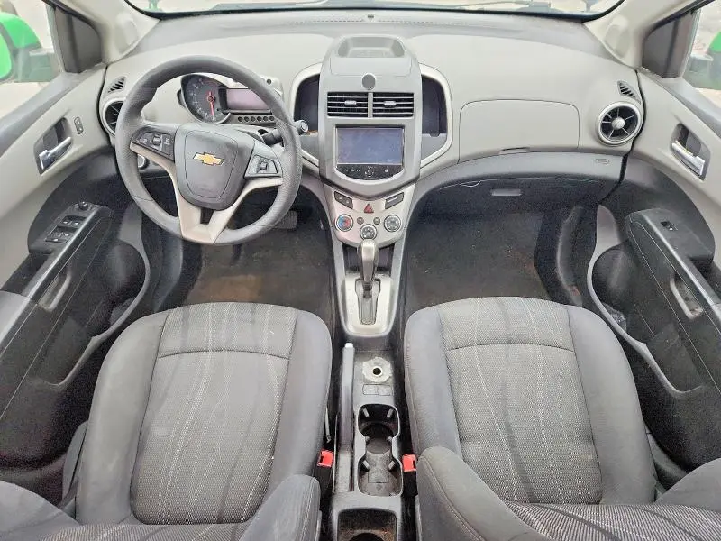 2016 CHEVROLET SONIC LT  