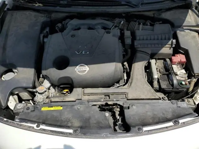 2014 NISSAN MAXIMA S  