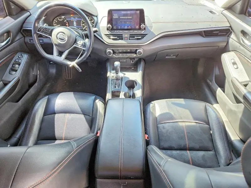 2021 NISSAN ALTIMA SR  