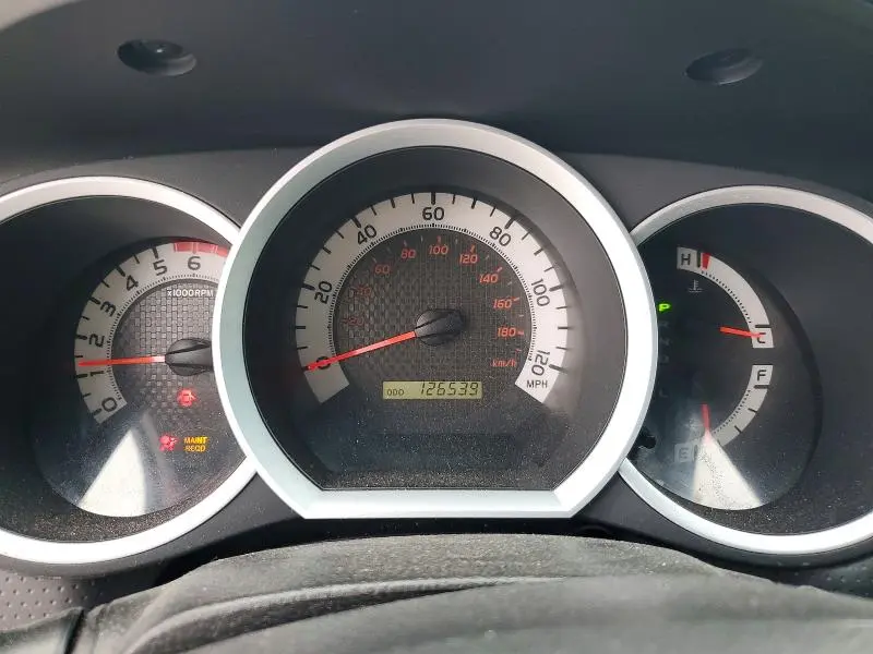 2015 TOYOTA TACOMA V6  