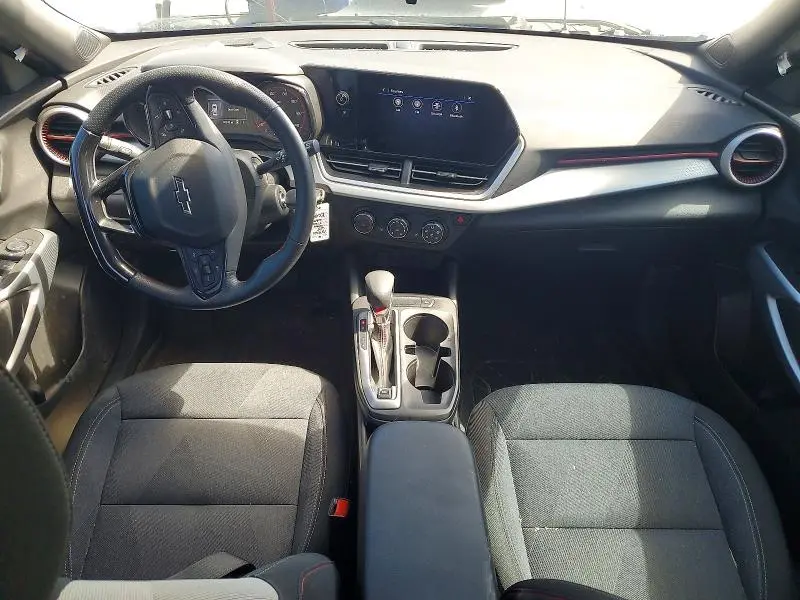 2025 CHEVROLET TRAX 1RS  