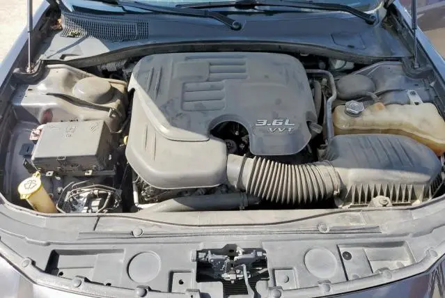 2016 CHRYSLER 300C   