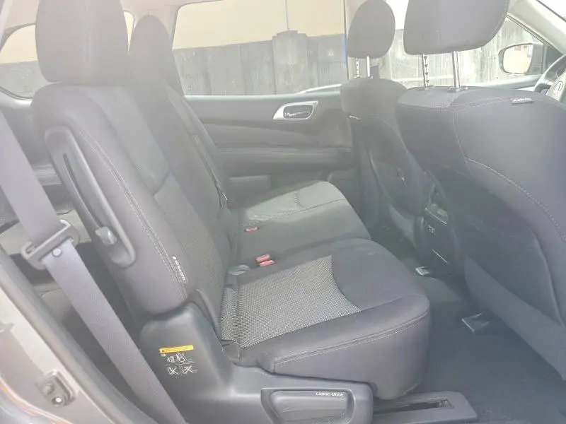 2019 NISSAN PATHFINDER SV  