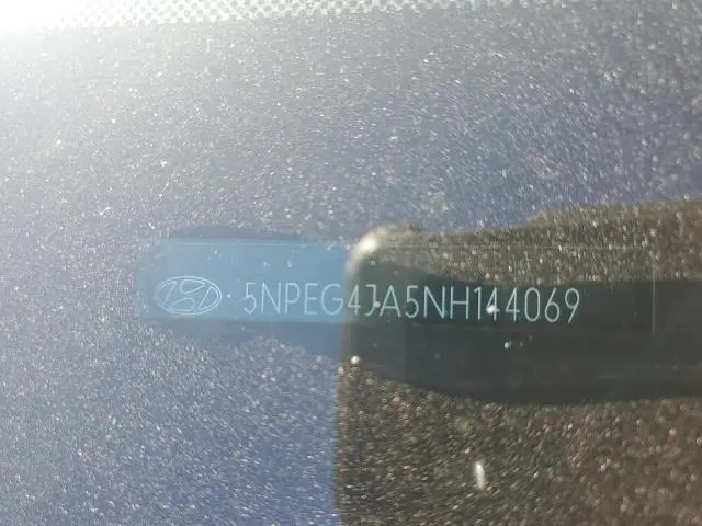 2022 HYUNDAI SONATA SE  