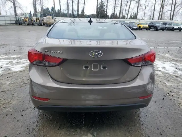 2016 HYUNDAI ELANTRA SE