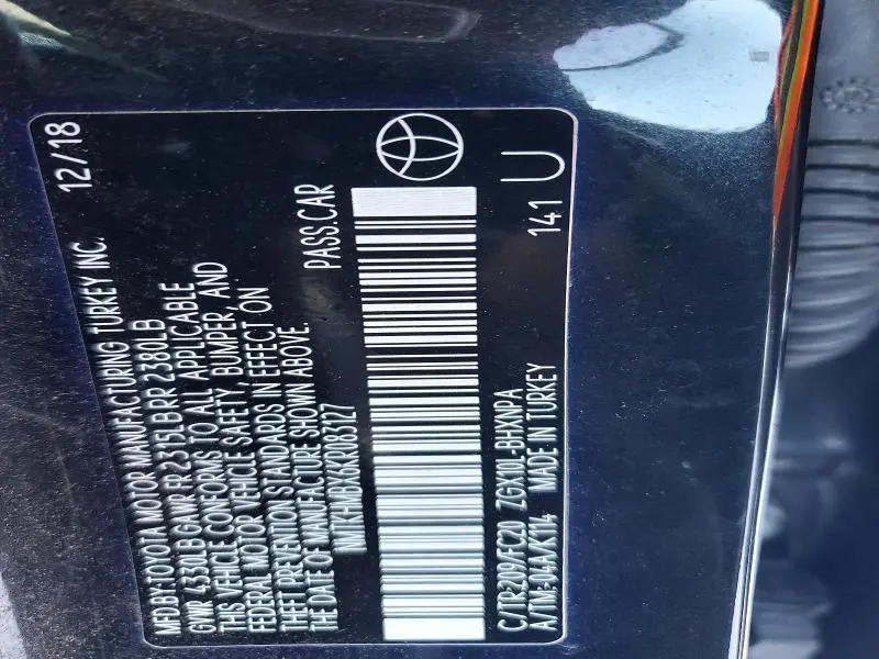 2019 TOYOTA C-HR XLE  