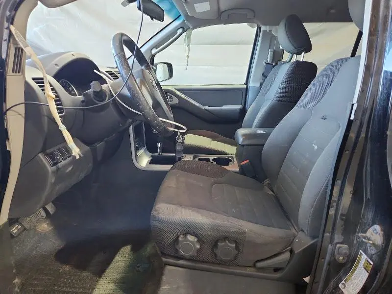 2012 NISSAN PATHFINDER S  