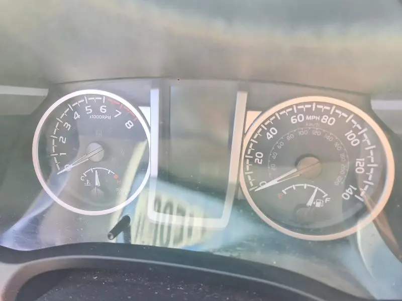 2020 TOYOTA TACOMA SR5 V6  