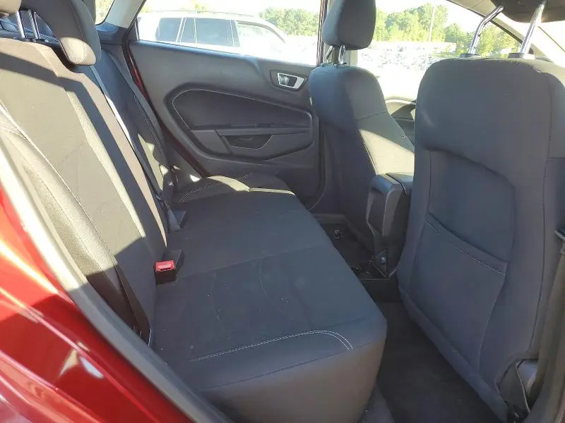 2016 FORD FIESTA SE  