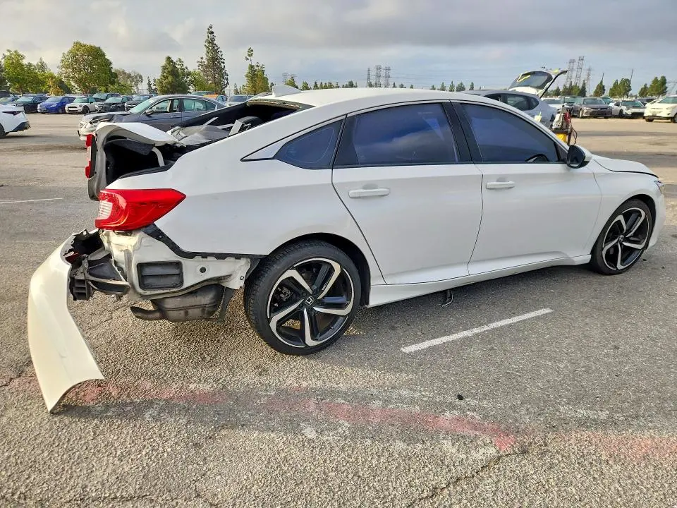 2020 HONDA ACCORD SPORT  