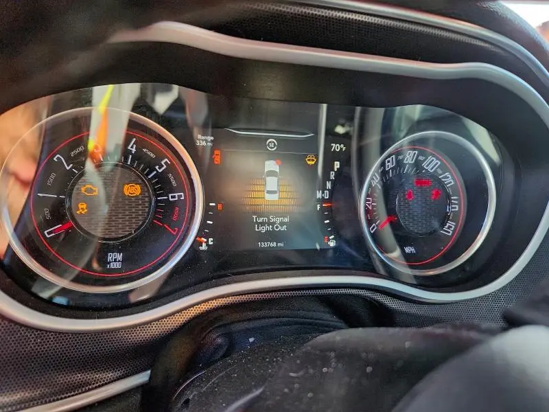 2017 DODGE CHALLENGER SXT  