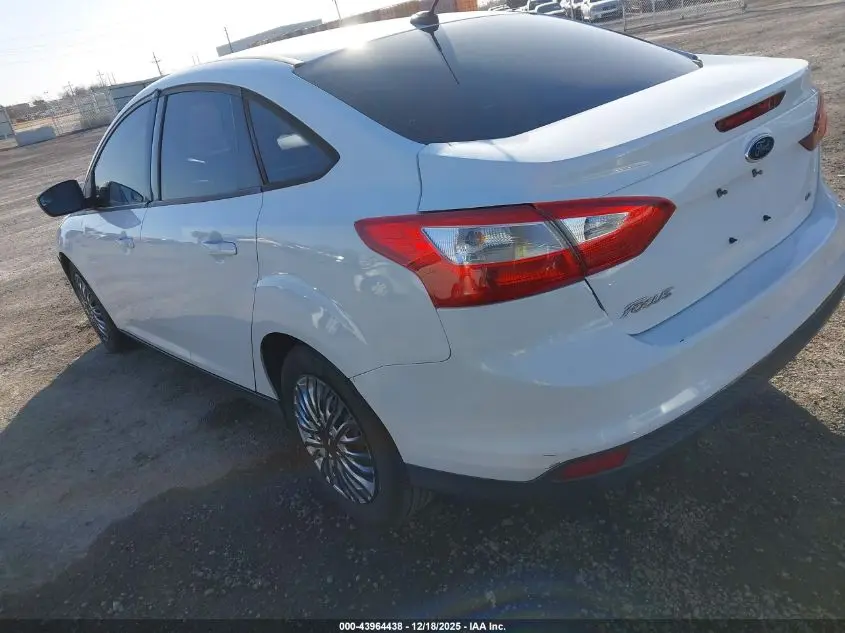 2012 FORD FOCUS SE