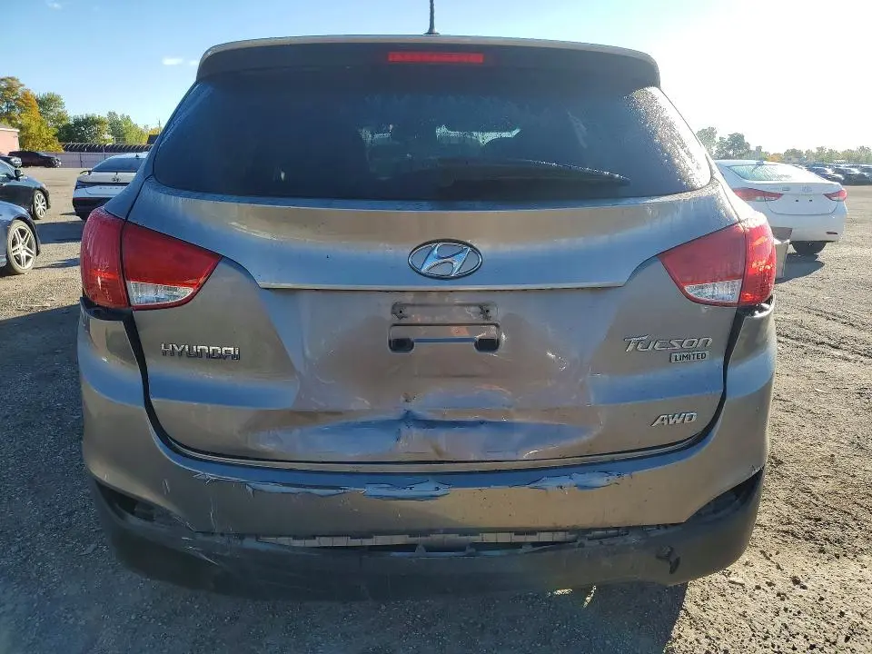 2012 HYUNDAI TUCSON GLS  