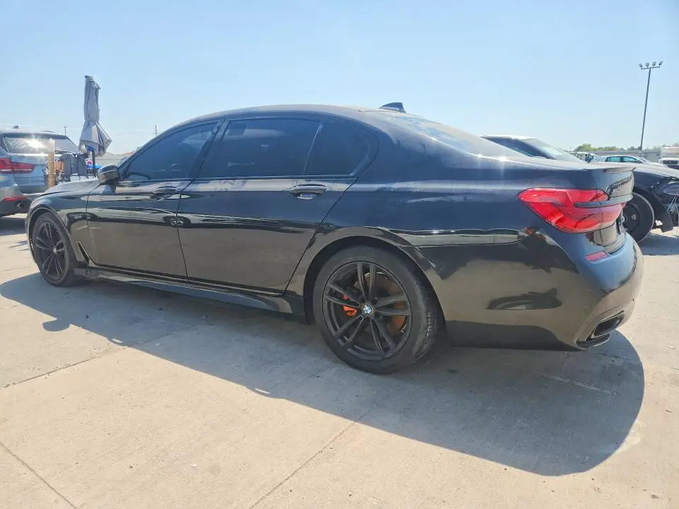2019 BMW 750 XI  