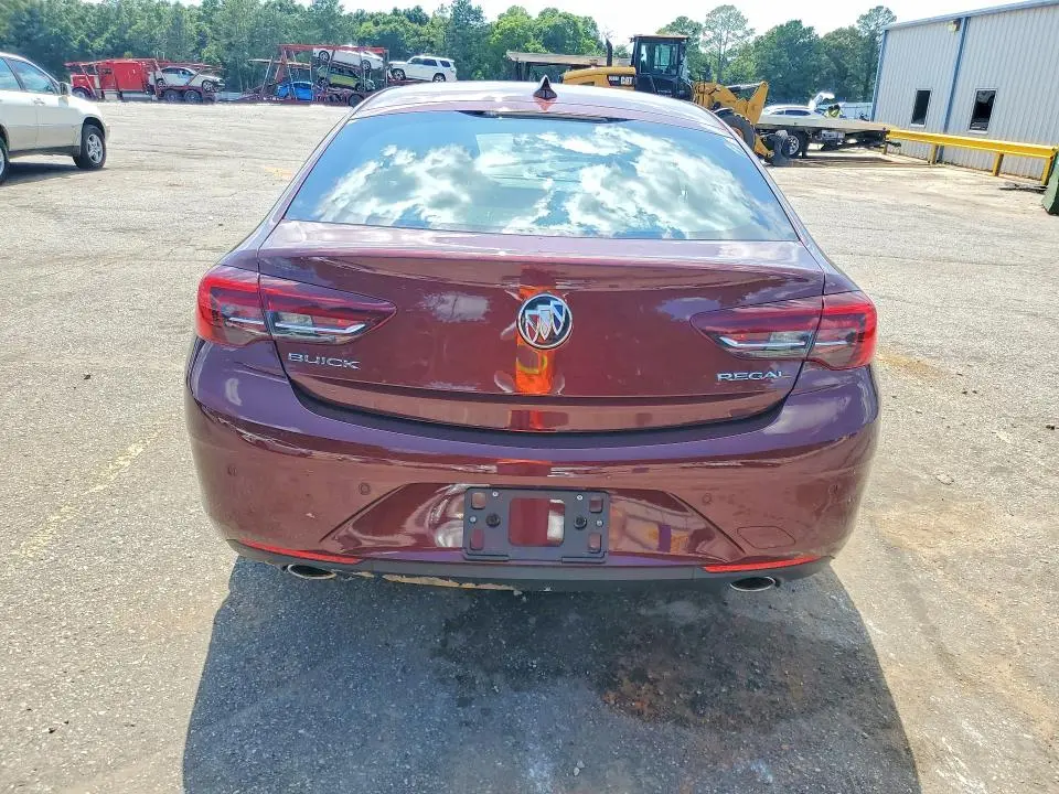2018 BUICK REGAL PREFERRED  