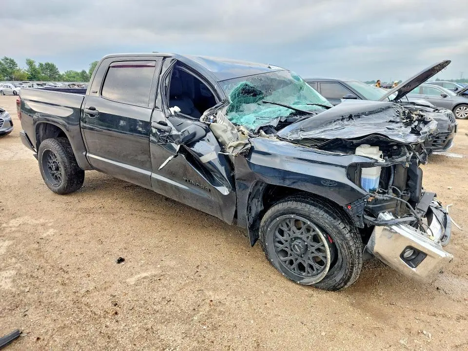 2021 TOYOTA TUNDRA SR5  