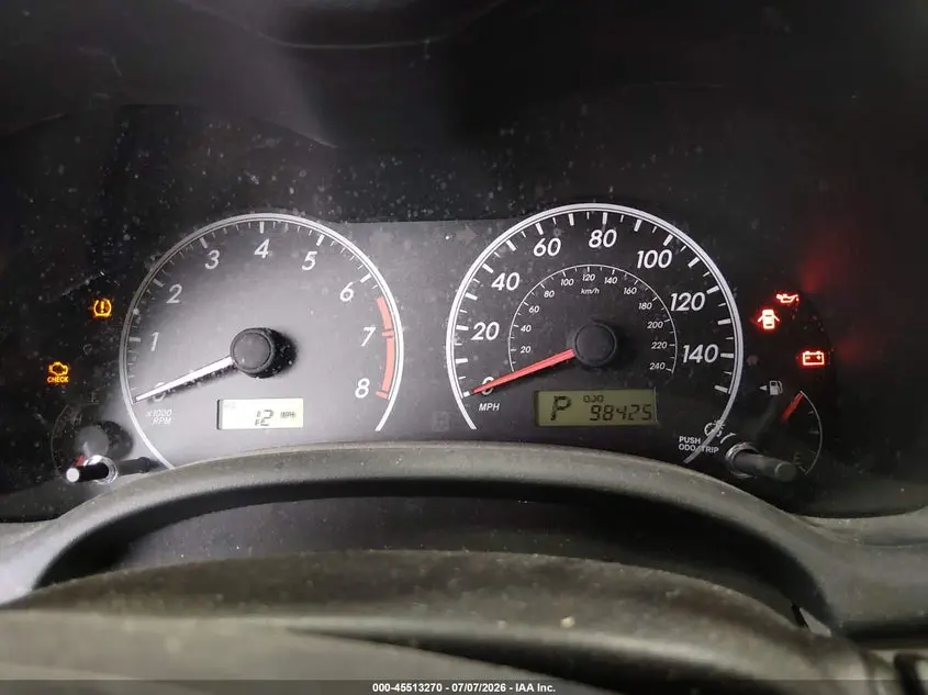 2013 TOYOTA COROLLA LE