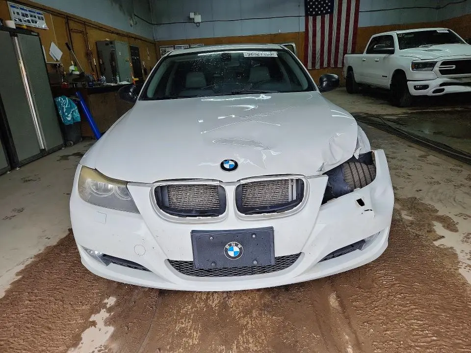 2011 BMW 328 XI SULEV  