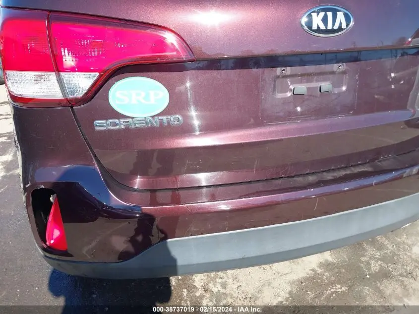 2015 KIA SORENTO LX