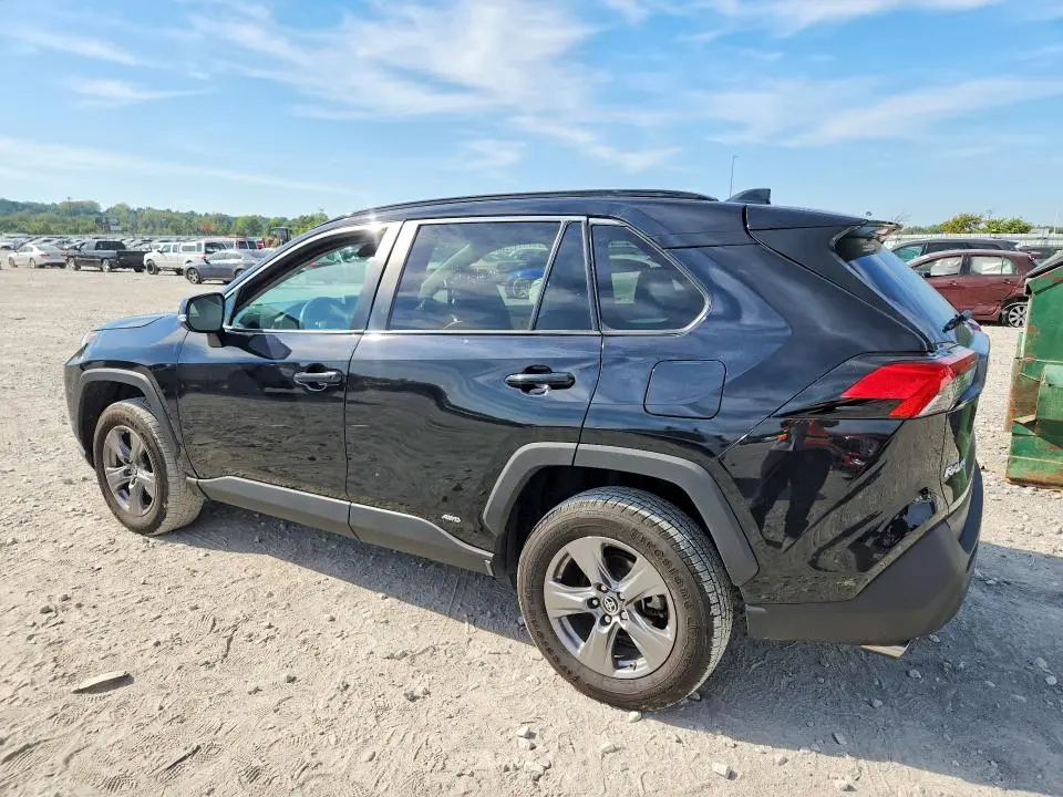 2024 TOYOTA RAV4 LE  