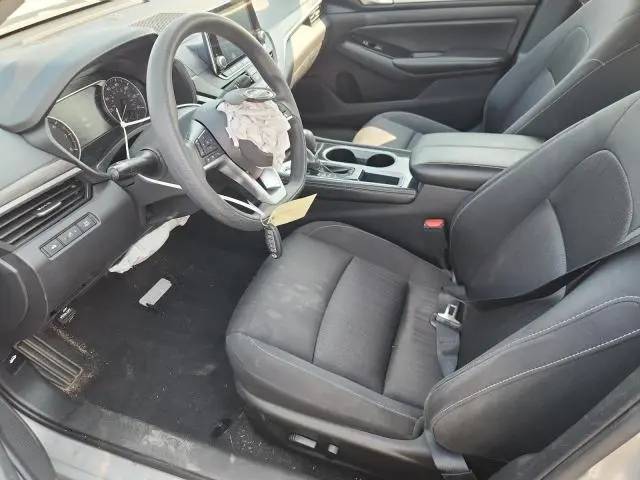 2023 NISSAN ALTIMA SV  