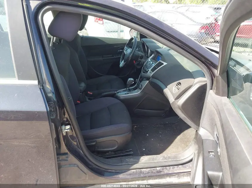 2014 CHEVROLET CRUZE 1LT AUTO
