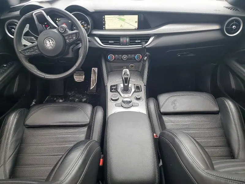 2022 ALFA ROMEO STELVIO TI  